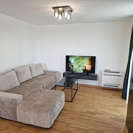Petkov5Ki.Luxuryapartments سكوبجي المظهر الخارجي الصورة