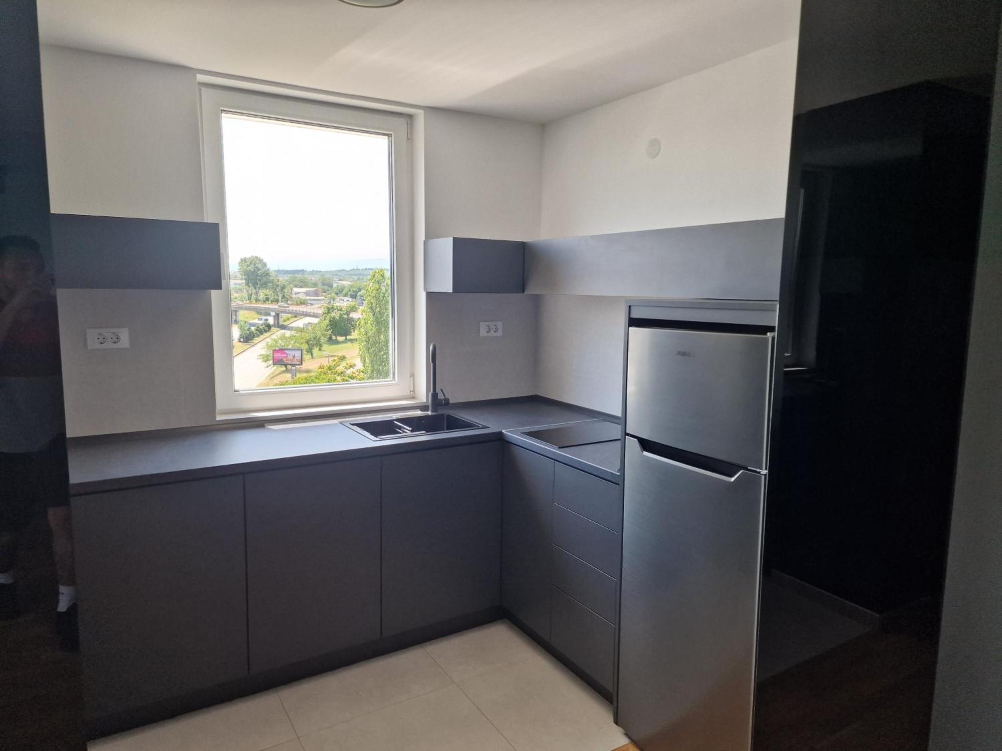 Petkov5Ki.Luxuryapartments سكوبجي الغرفة الصورة